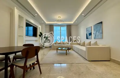 Apartment - 2 Bedrooms - 3 Bathrooms for rent in Floresta Gardens - Floresta Gardens - The Pearl Island - Doha Apartment - 2 Bedrooms - 3 Bathrooms for rent in Floresta Gardens - Floresta Gardens - The Pearl Island - Doha