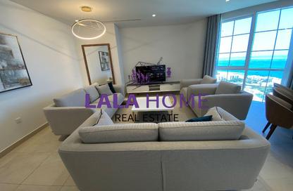 Apartment - 3 Bedrooms - 4 Bathrooms for rent in Floresta Gardens - Floresta Gardens - The Pearl Island - Doha