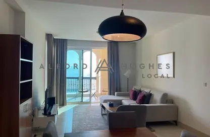 Apartment - 1 Bedroom - 2 Bathrooms for rent in Viva Central - Viva Bahriyah - The Pearl Island - Doha