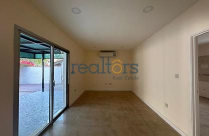 Compound - 3 Bedrooms - 2 Bathrooms for rent in Al Sadd Road - Al Sadd - Doha