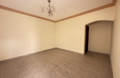Villa - 5 Bedrooms - 4 Bathrooms for rent in Al Dhakhira - Al Thakhira - Al Khor