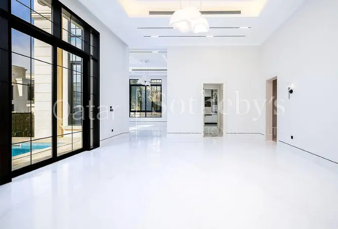 61393853 - Property Image 3