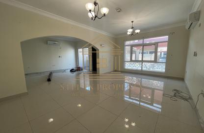 Villa - 4 - 4 for rent in Wadi Al Markh - Muraikh - AlMuraikh - Doha