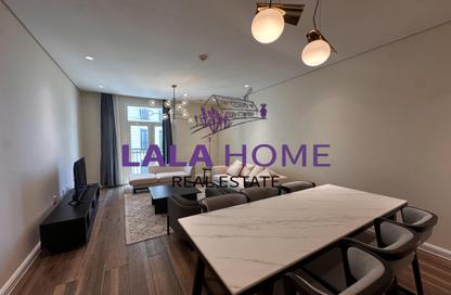 Apartment - 2 Bedrooms - 4 Bathrooms for rent in Floresta Gardens - Floresta Gardens - The Pearl Island - Doha