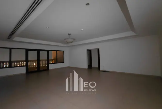 57512834 - Property Image 2