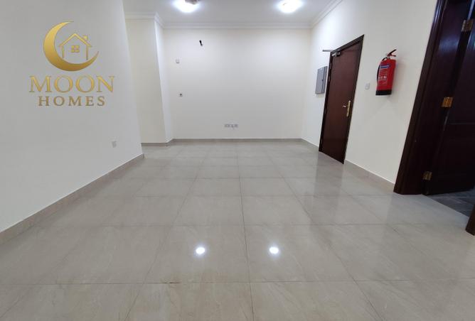 1032329 - Property Image 2