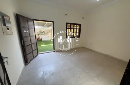 Villa - Studio - 1 Bathroom for rent in Al Thumama - Al Thumama - Doha