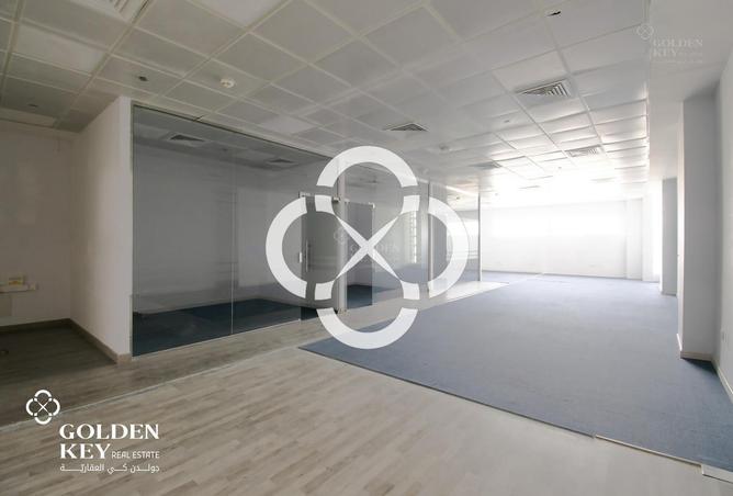 53813062 - Property Image 3