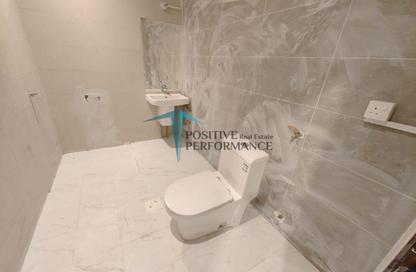 Apartment - 1 - 1 for rent in Al Dafna - Al Dafna - Doha Apartment - 1 - 1 for rent in Al Dafna - Al Dafna - Doha