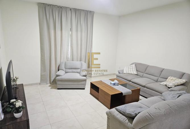57252312 - Property Image 2