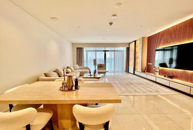 1002565 - Property Image 2