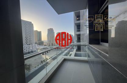 Apartment - 1 Bedroom - 2 Bathrooms for rent in Lusail Marina Heights - Marina District - Lusail