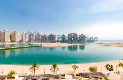 Apartment - 2 Bedrooms - 4 Bathrooms for sale in Viva West - Viva Bahriyah - The Pearl Island - Doha