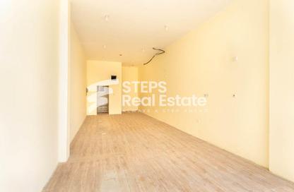 Shop - Studio - 1 Bathroom for rent in Umm Salal Mahammad - Umm Salal City - Doha