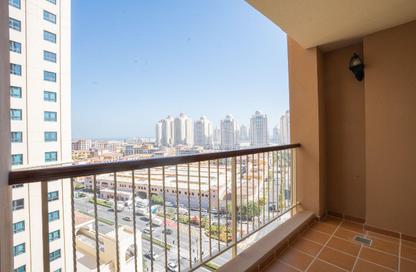 Apartment - 1 Bedroom - 2 Bathrooms for rent in Tower 24 - Porto Arabia - The Pearl Island - Doha