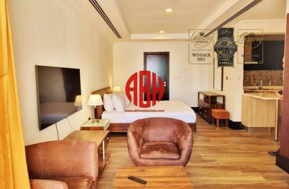 Apartment - Studio - 1 Bathroom for rent in Viva East - Viva Bahriyah - The Pearl Island - Doha