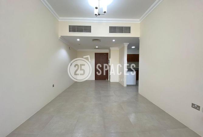 54492857 - Property Image 3