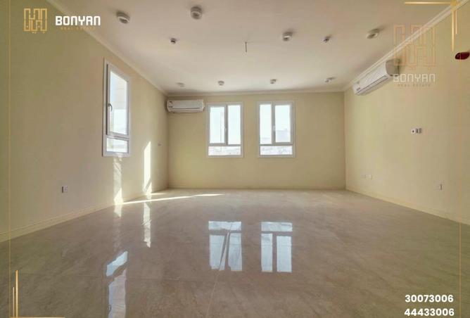 53004249 - Property Image 3