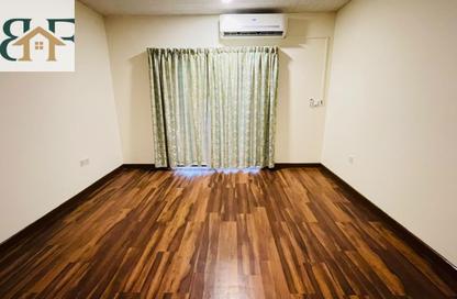 Apartment - 2 Bedrooms - 2 Bathrooms for rent in Al Mansoura - Al Mansoura - Doha