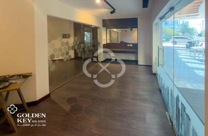Office Space - Studio - 1 for rent in Marina Residences 195 - Marina District - Lusail