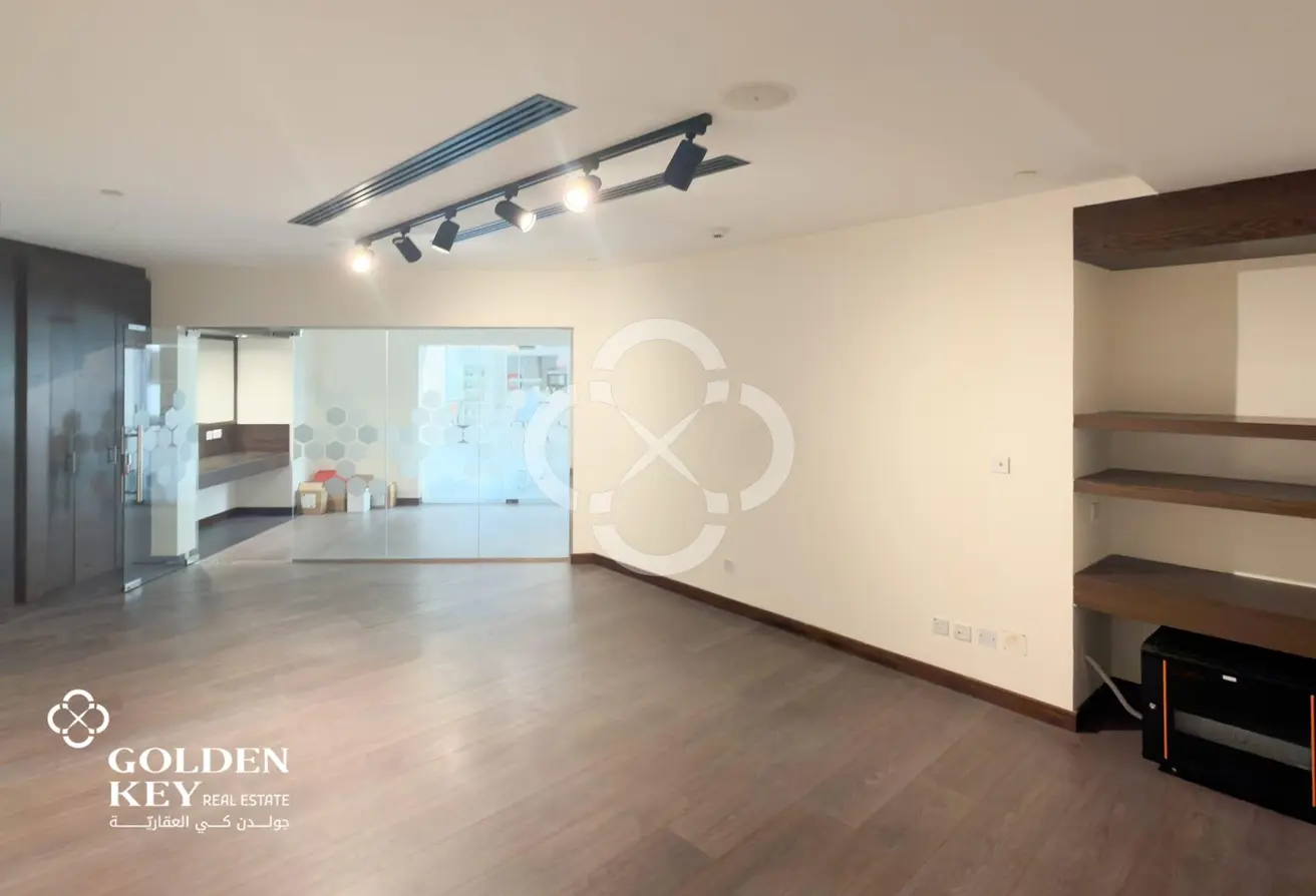 63643887 - Property Main Image