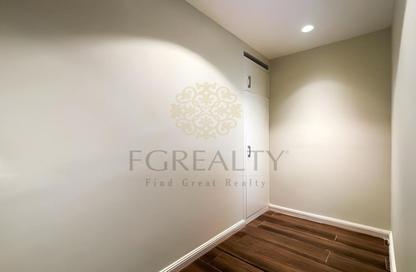 Apartment - 1 - 2 for sale in Floresta Gardens - Floresta Gardens - The Pearl Island - Doha