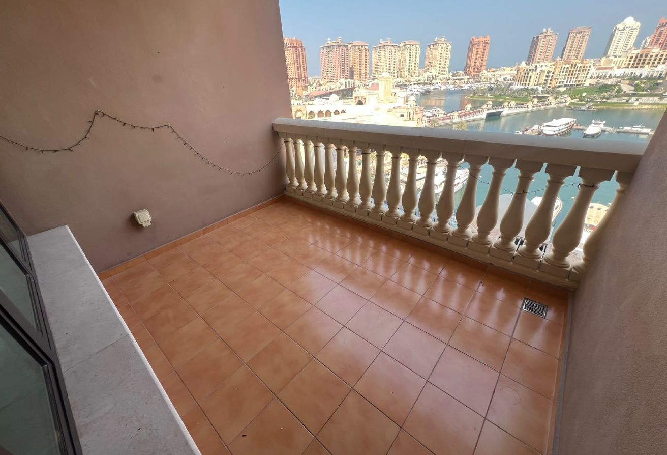 LUXURIOUS FF 2 BEDROOMS MARINA VIEW BALCONY @10000 thumbnail 11