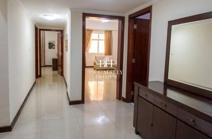 Apartment - 2 Bedrooms - 2 Bathrooms for rent in Al Sadd Road - Al Sadd - Doha
