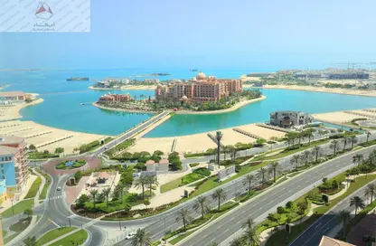 Apartment - 1 Bedroom - 2 Bathrooms for rent in Tower 13 - Porto Arabia - The Pearl Island - Doha