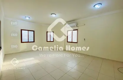 Apartment - 3 Bedrooms - 3 Bathrooms for rent in Al Mansoura - Al Mansoura - Doha