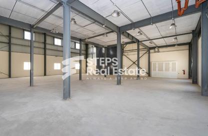 Warehouse - Studio - 2 for rent in East Industrial Street - Birkat Al Awamer - Al Wakra