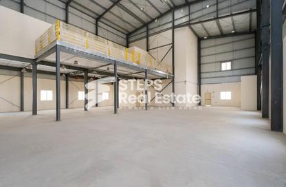 Warehouse - Studio - 2 for rent in East Industrial Street - Birkat Al Awamer - Al Wakra