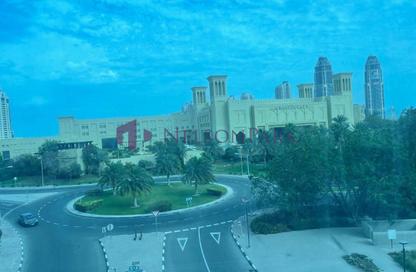 Apartment - 2 Bedrooms - 4 Bathrooms for sale in Zig Zag Tower A - Zig Zag Towers - West Bay - Doha