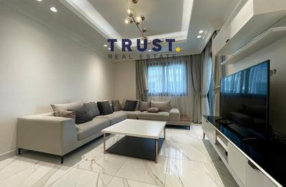 Apartment - 2 Bedrooms - 3 Bathrooms for rent in Giardino Gardens - Giardino Villas - The Pearl Island - Doha
