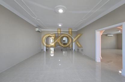 Villa - Studio - 5 Bathrooms for rent in Al Waab Street - Al Waab - Doha