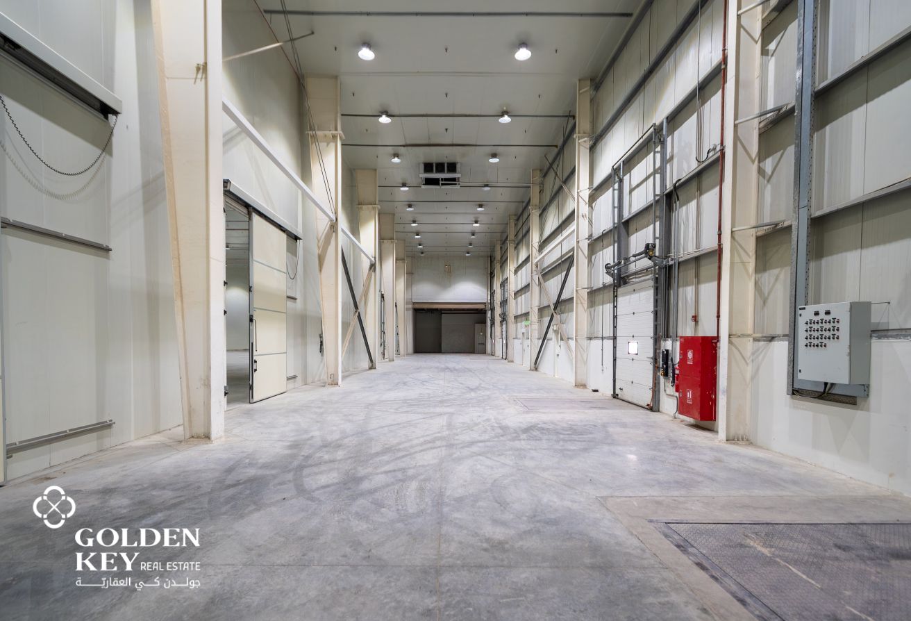 Frozen Warehouse | 3605 sqm | Umm Salal