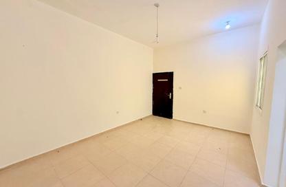 Villa - 3 Bedrooms - 3 Bathrooms for rent in Al Duhail South - Al Duhail - Doha