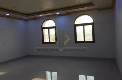 شقة - 1 حمام للايجار في الدفنة - الدفينة - الدوحة شقة - 1 حمام للايجار في الدفنة - الدفينة - الدوحة