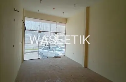 Shop - Studio - 1 Bathroom for rent in Umm Salal Mahammad - Umm Salal City - Doha