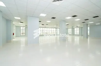 Office Space - Studio - 3 Bathrooms for rent in Umm Salal Mahammad - Umm Salal City - Doha