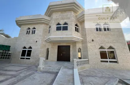 Villa - 4 Bedrooms - 7+ Bathrooms for rent in Onaiza Street - Diplomatic Area - Doha