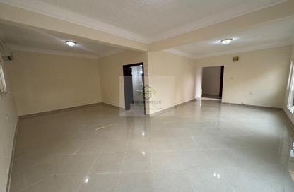 Villa - 3 Bedrooms - 3 Bathrooms for rent in Al Gharrafa - Al Gharrafa - Doha