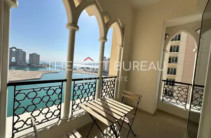 Apartment - 2 Bedrooms - 3 Bathrooms for rent in Viva West - Viva Bahriyah - The Pearl Island - Doha