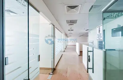 مساحات مكتبية - استوديو - 4 حمامات للايجار في شارع وادي الشاهينيا - عين خالد - الدوحة
