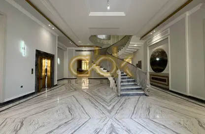 فيلا - 8 غرف نوم - 8 حمامات للبيع في فلل الدحيل - الدحيل - الدوحة