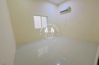 Villa - Studio - 1 Bathroom for rent in Izghawa - Izghawa - Doha Villa - Studio - 1 Bathroom for rent in Izghawa - Izghawa - Doha
