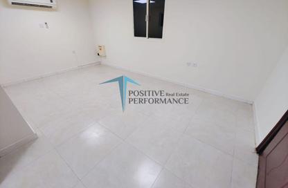Apartment - 2 - 2 for rent in Madinat Khalifa Building 58 - Madinat Khalifa South - Madinat Khalifa - Doha