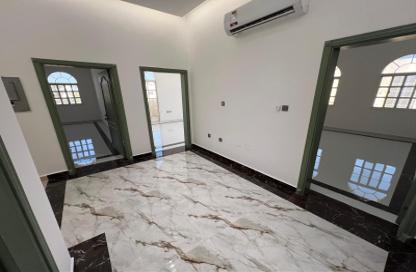 Villa - 5 Bedrooms - 6 Bathrooms for rent in West Bay Lagoon Villas - West Bay Lagoon - West Bay Lagoon - Doha