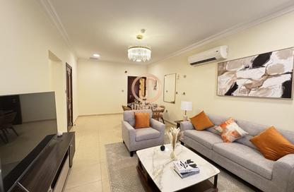 Apartment - 2 - 2 for rent in Madinat Khalifa Building 58 - Madinat Khalifa South - Madinat Khalifa - Doha
