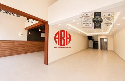 Shop - Studio - 1 Bathroom for rent in Industrial Area 4 - Industrial Area - Industrial Area - Doha
